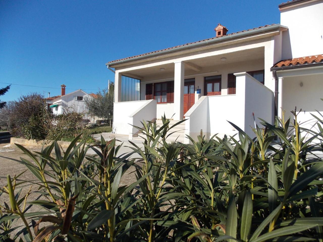 מדולין Apartment Studio Antonia מראה חיצוני תמונה